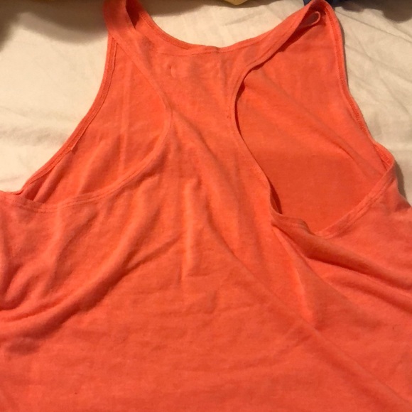 Top - Picture 2 of 3